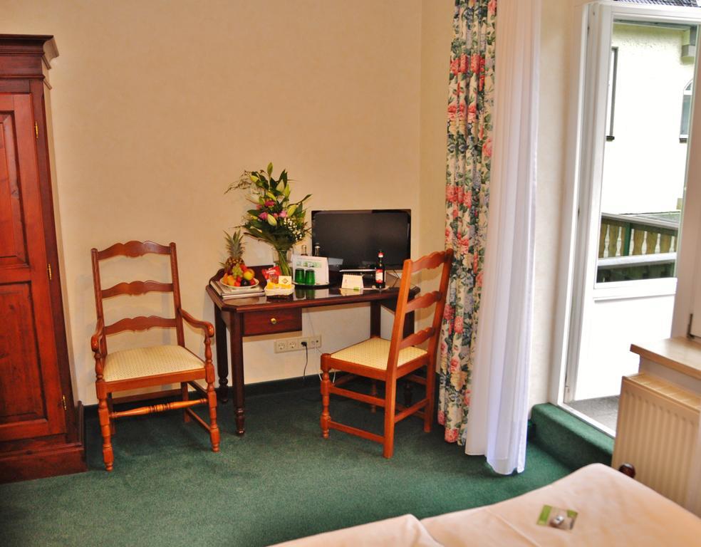 Flair-Hotel Waldfrieden Oberweißbach Eksteriør bilde