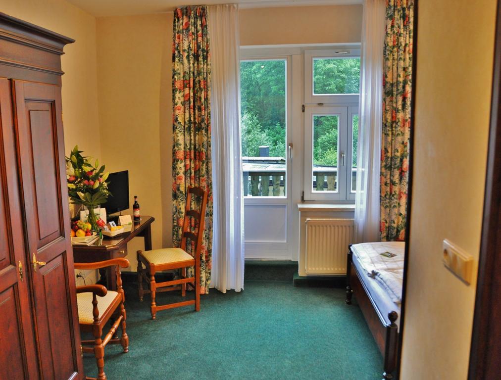 Flair-Hotel Waldfrieden Oberweißbach Eksteriør bilde