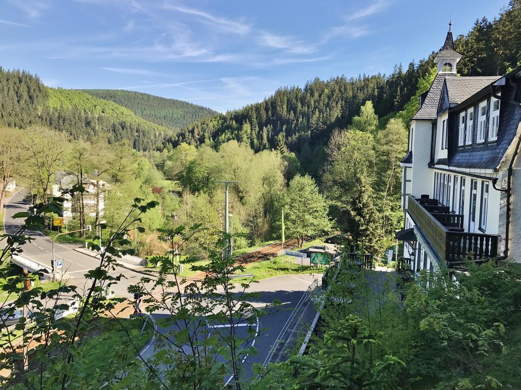 Flair-Hotel Waldfrieden Oberweißbach Eksteriør bilde