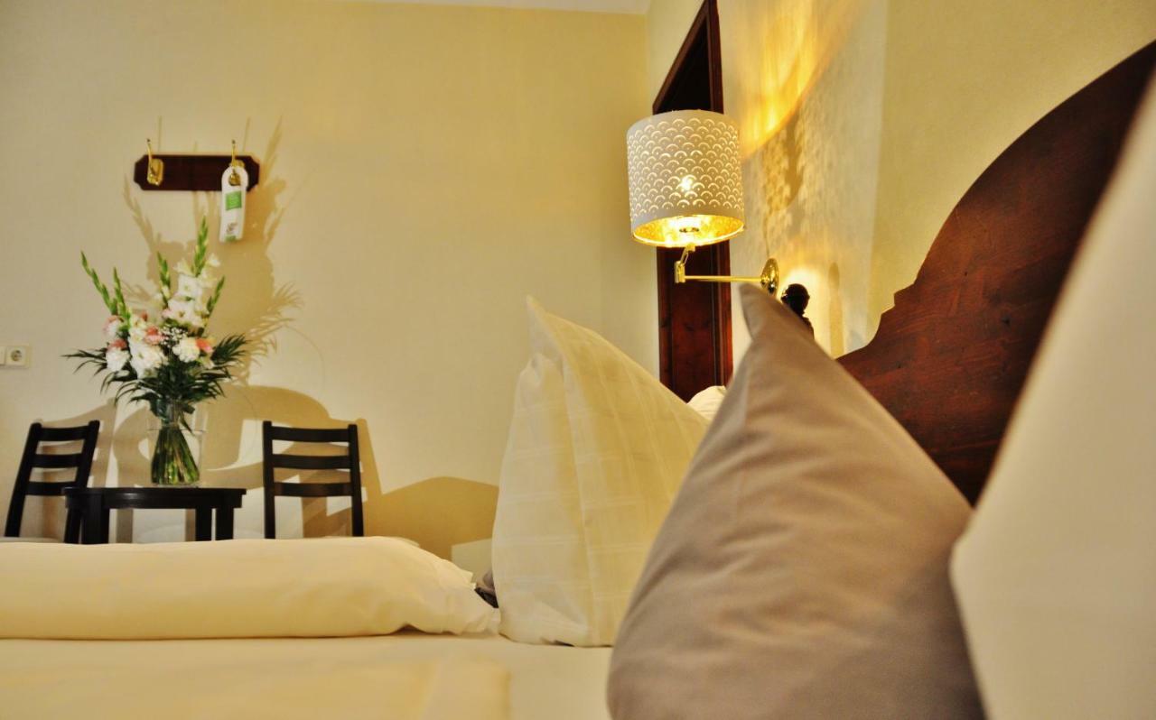 Flair-Hotel Waldfrieden Oberweißbach Eksteriør bilde