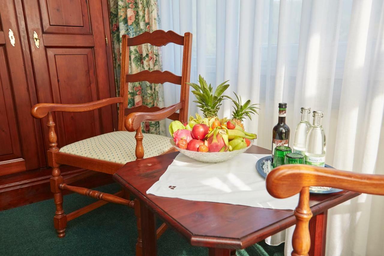 Flair-Hotel Waldfrieden Oberweißbach Eksteriør bilde